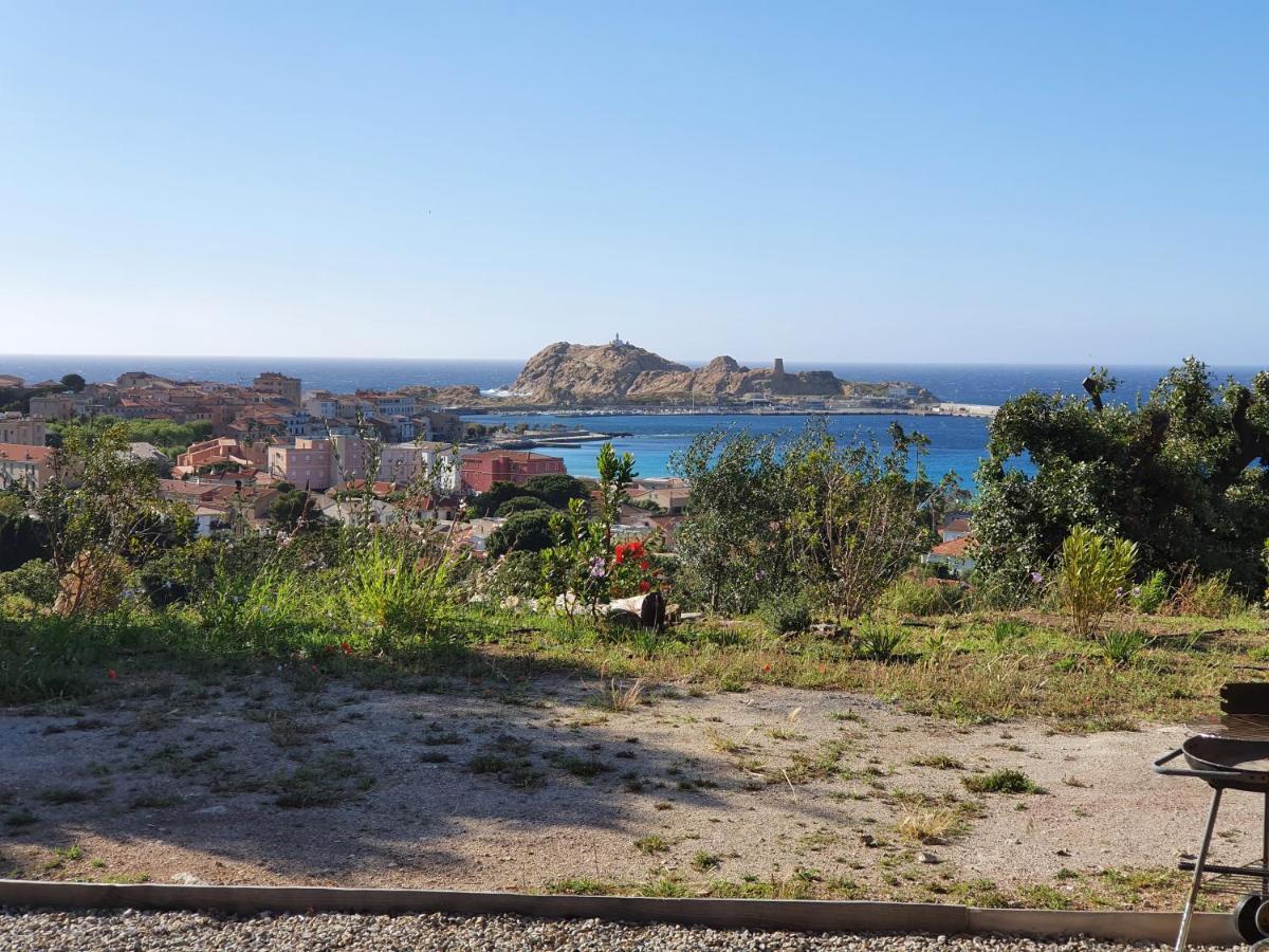 Romane LʼÎle-Rousse Extérieur photo